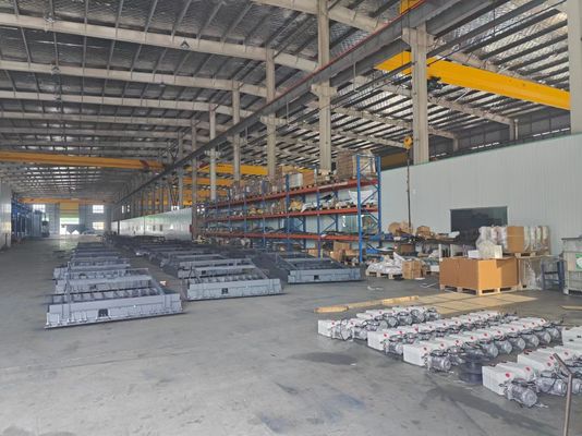 固定トラック 積載 中国 産業ドック レベルラー