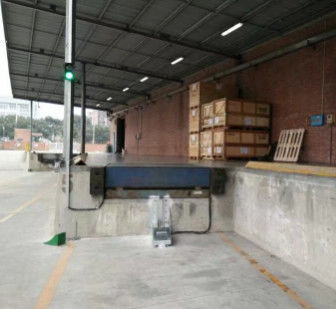 重荷液体ドックレベルラー 倉庫 積載台 自動制御