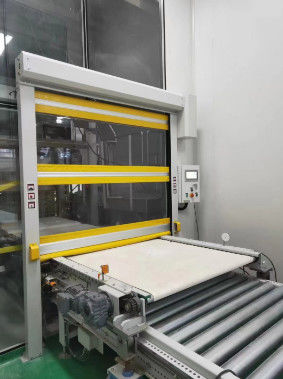 組み立てライン 高速産業用高速ドア PVCカーテン透明窓